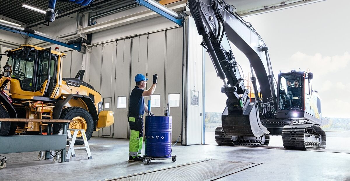 OEM-Quality Spare Parts and Service for Excavators, Loaders & Construction Machinery