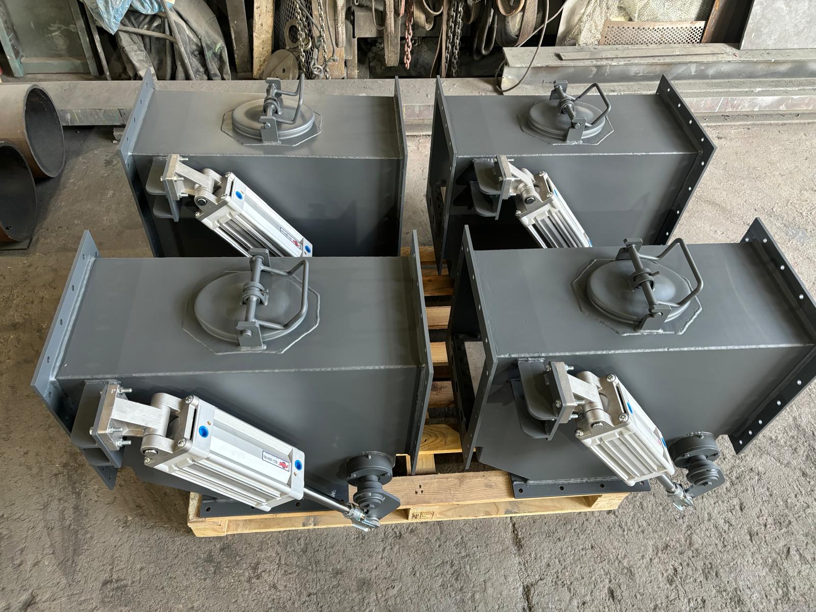 Fast Air-Driven Flow Control for Bulk Conveyors