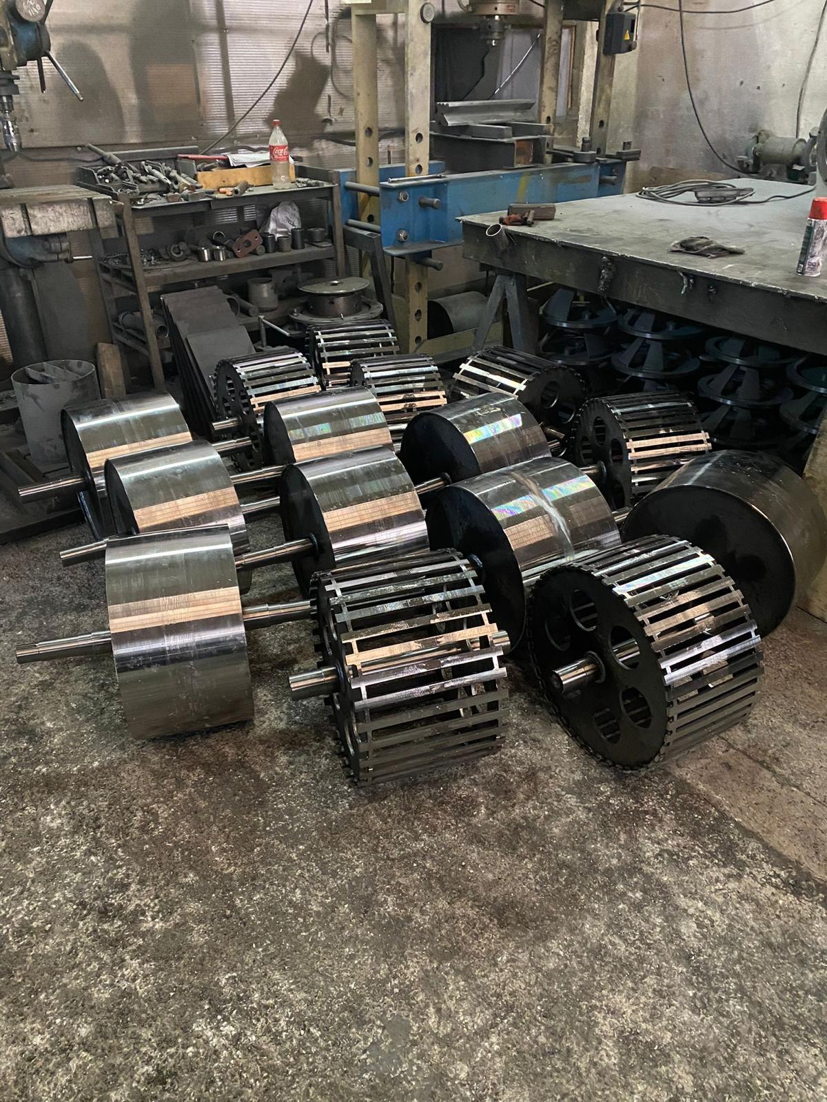 High-Precision Metal Cutting and Custom Part Manufacturing