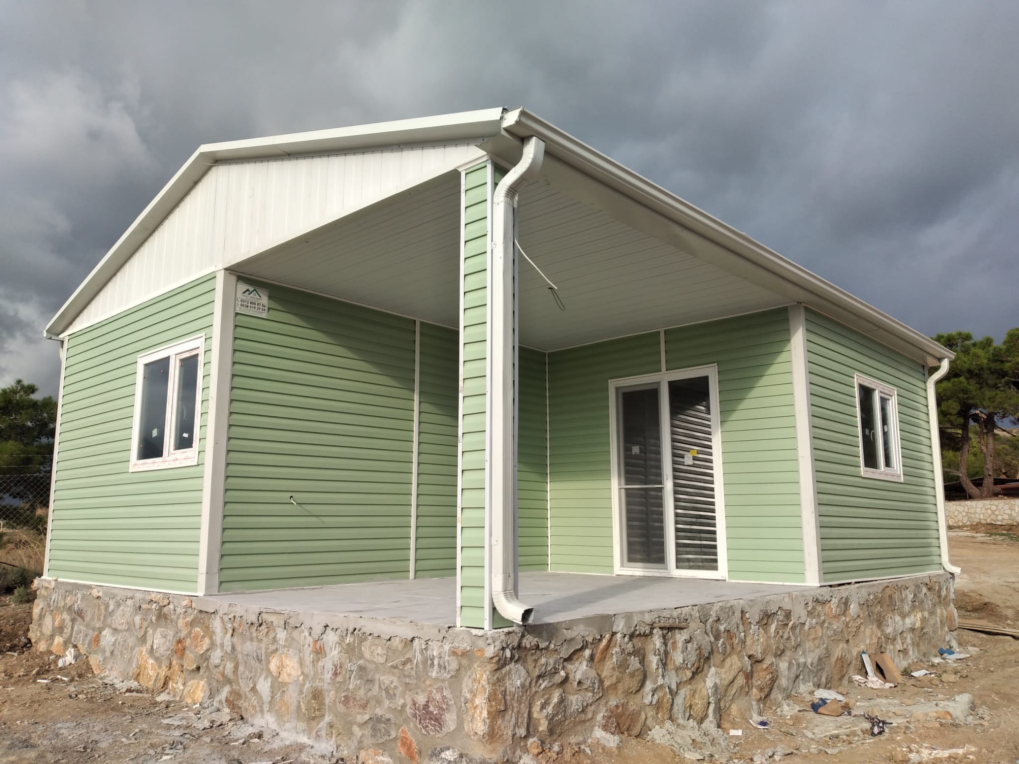 Prefab Containers – Portable & Versatile Units