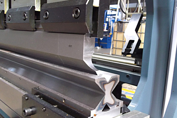 Press Brake Tooling Regrinding – Precision CNC Abkant Blade Sharpening