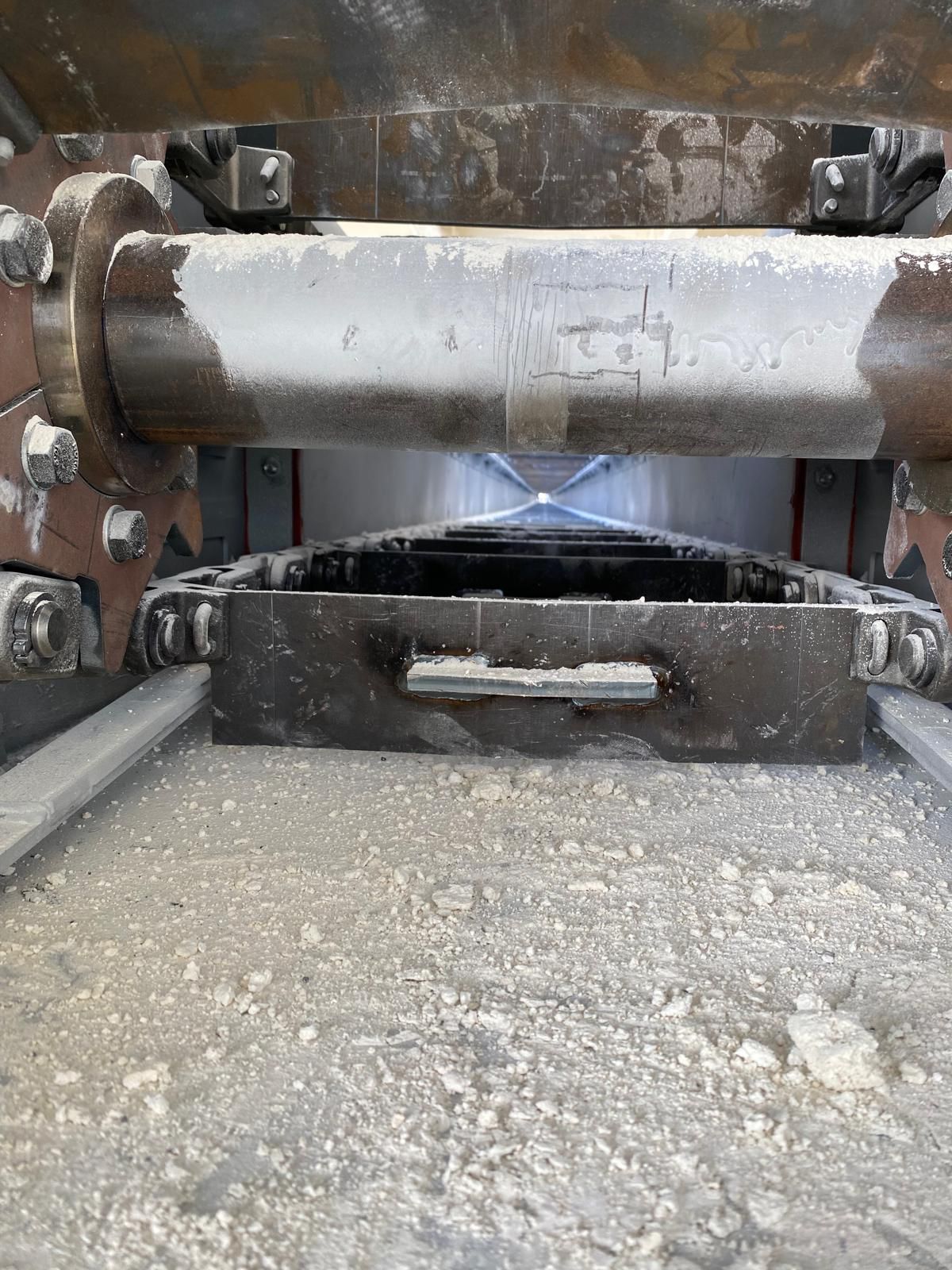 Heavy-Duty Bulk Material Transport System