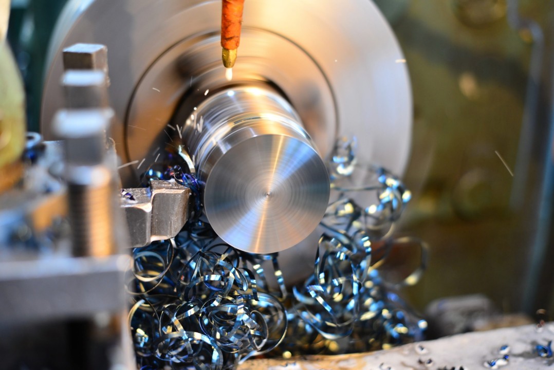 Precision CNC Machining Services | UNF Makina
