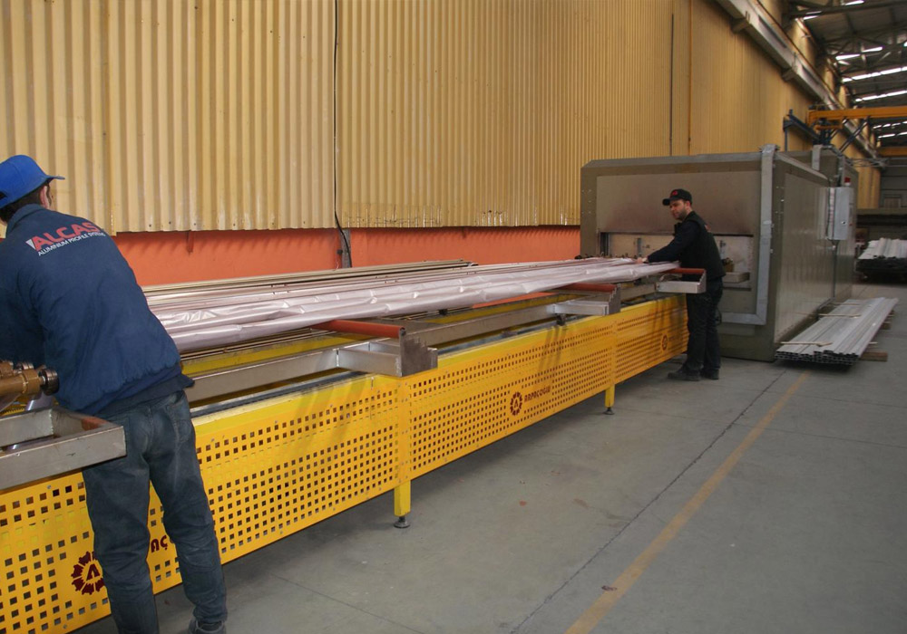Anka Aluminum Wood-Effect Transfer Coating